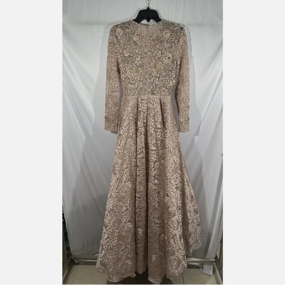 NWT $998 Mac Duggal [ 4 ] Floral Embellished Long Sleeve A-Line Gown Mocha‎ Pink - Picture 12 of 16